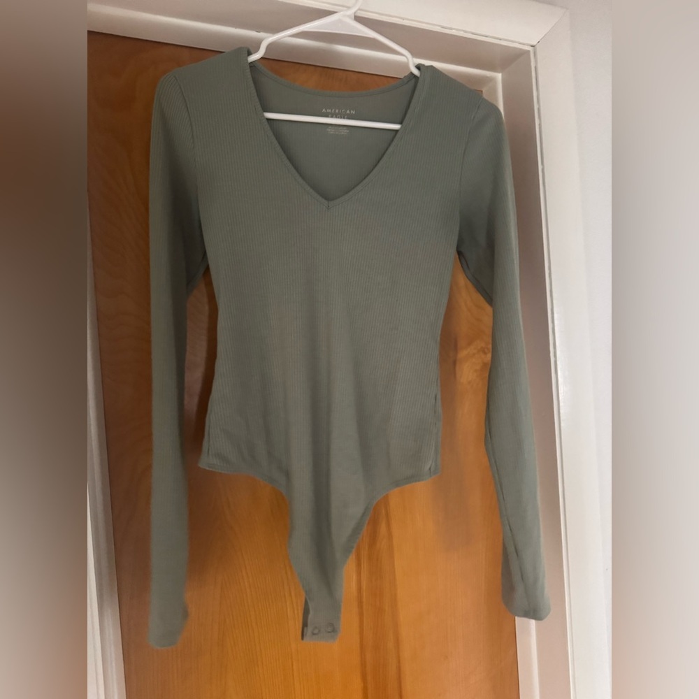 American Eagle Outfitters V-Neck Bodysuit - Sage Green
